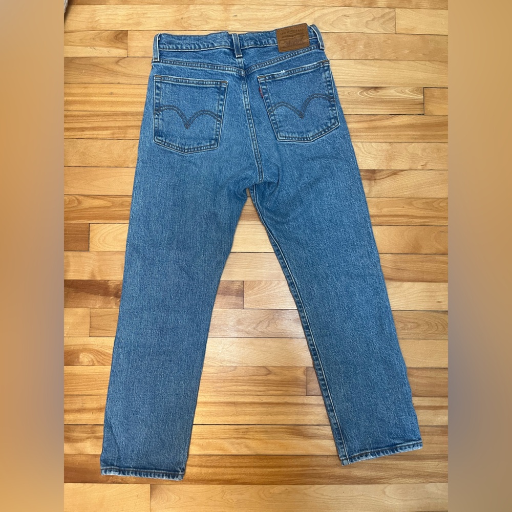 Levi’s Wedgie Jeans - Picture 3 of 7